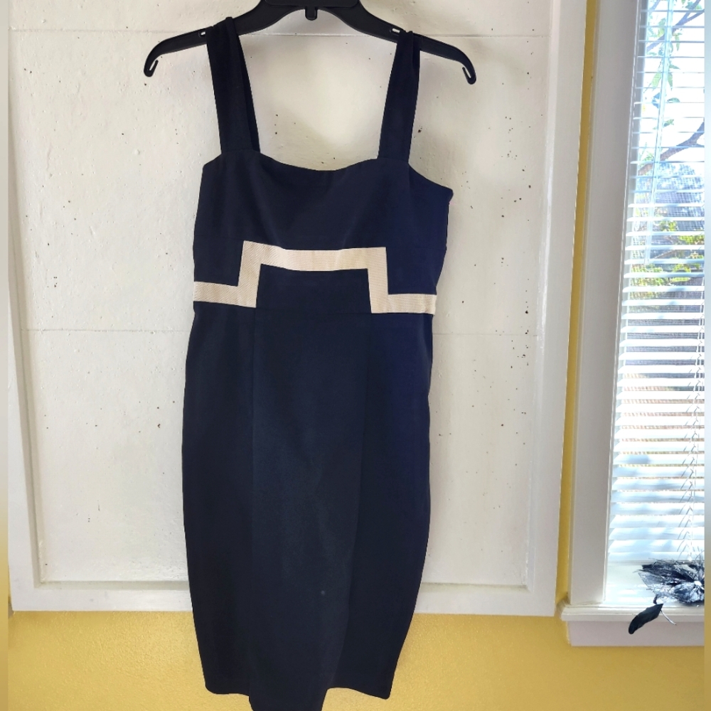 Diane Von Furstenberg Black and Cream Sheath Mini Dress - 6